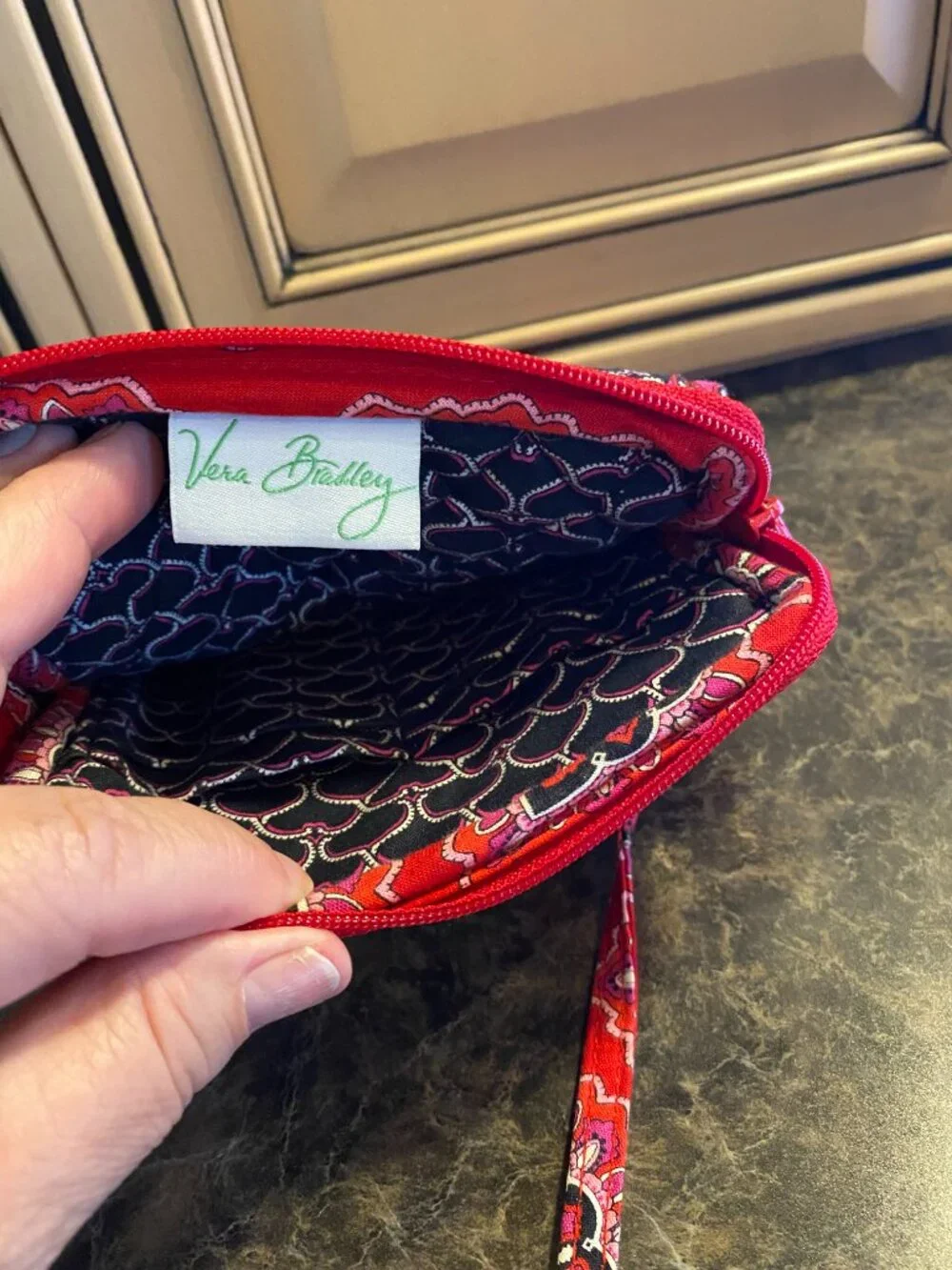 Vera Bradley Crossbody Bag featuring the retired 